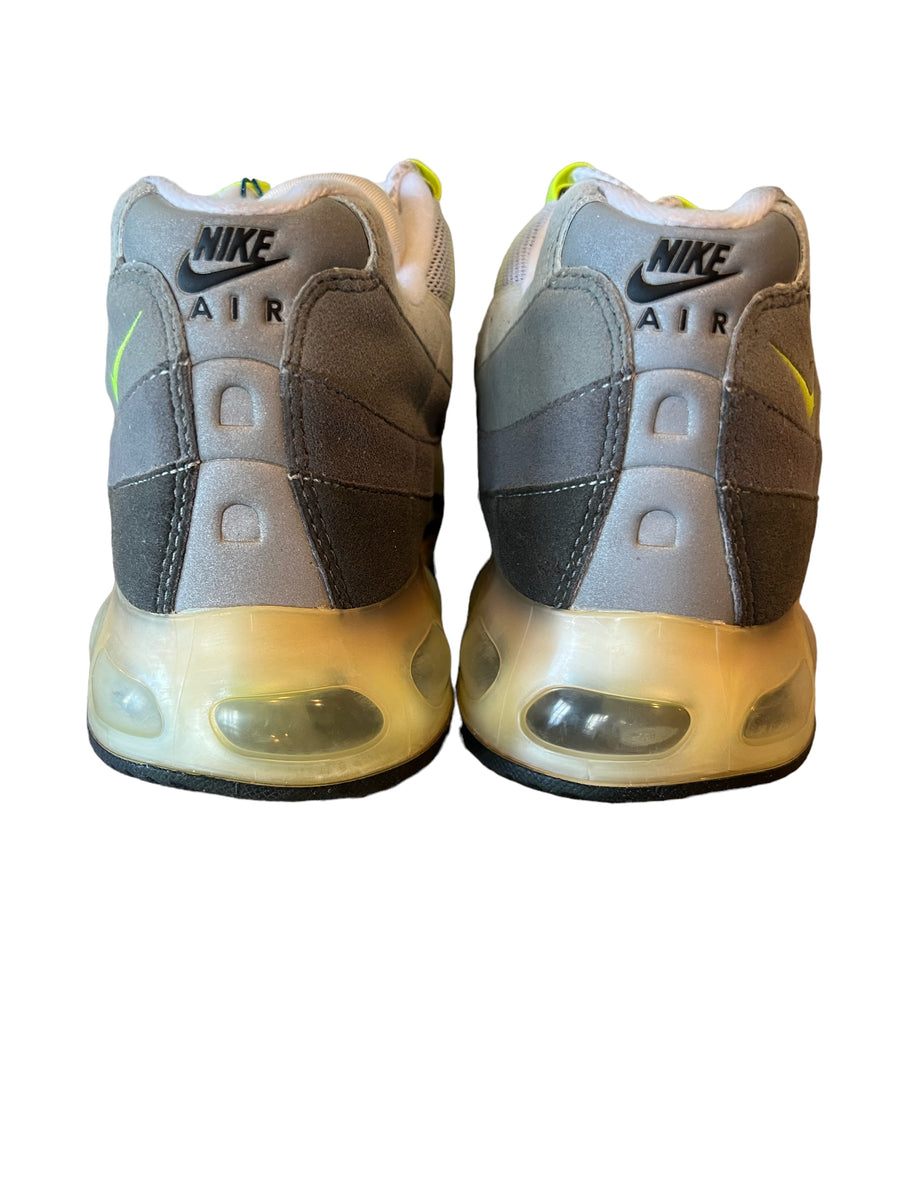 Sneaker Release Air Max 95 Neon Original Nike Air Max 95 360 One