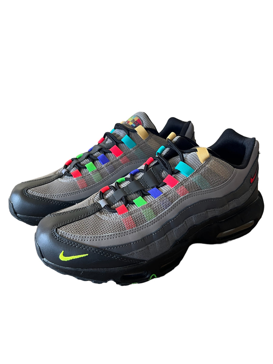 Nike Aix Max 95 SE￼ Light Charcoal Vintage TV – roots roll